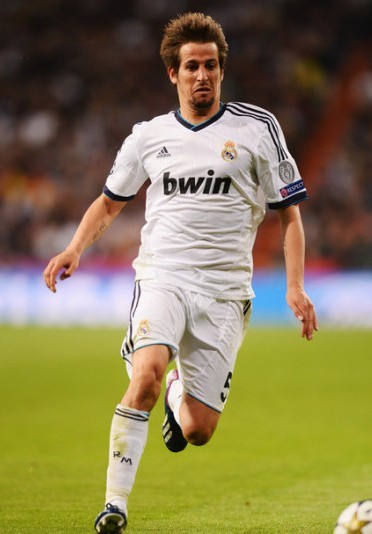 神经科学：解析“大脑决策区域的萎缩”与长期重度博彩的关联。（神经科学视角：长期重度博彩与大脑决策中枢萎缩的关联）